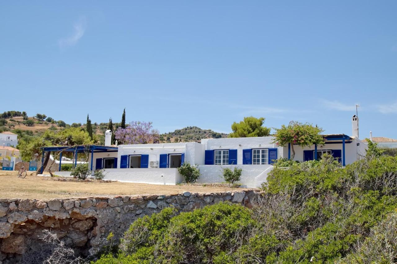 Aroura Homes 4Br Beachfront Villa سبيتسيس المظهر الخارجي الصورة