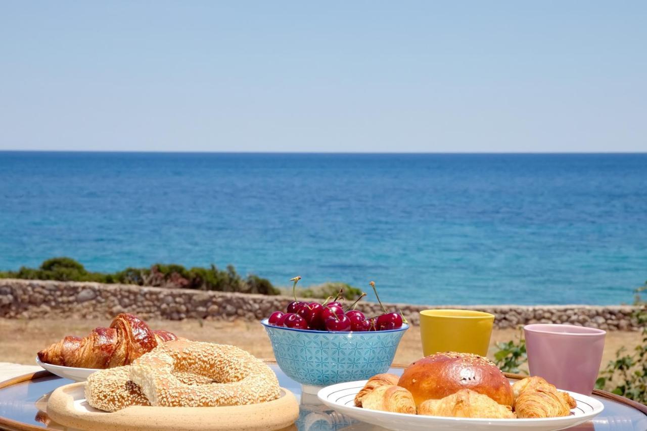 Aroura Homes 4Br Beachfront Villa سبيتسيس المظهر الخارجي الصورة