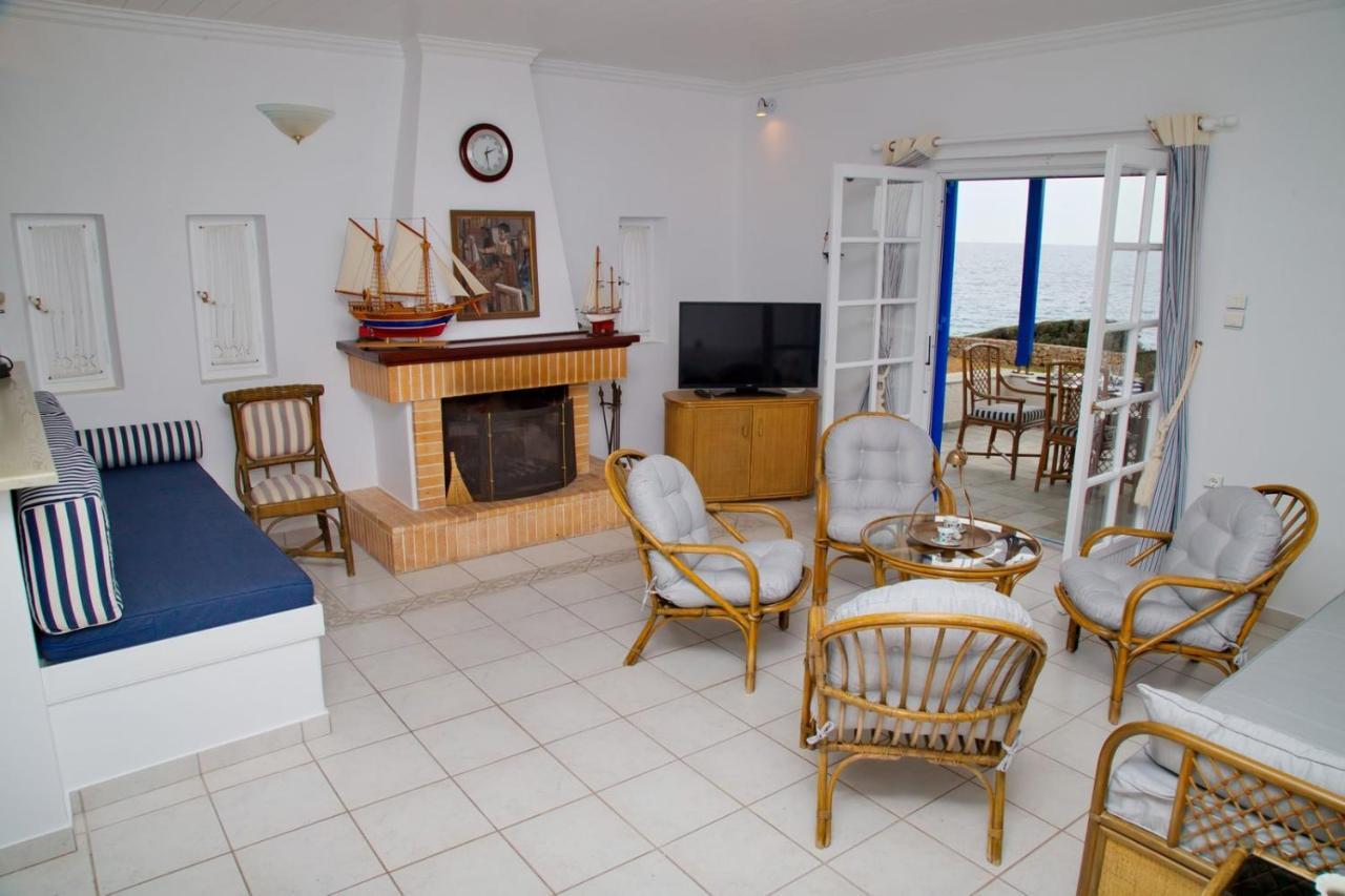 Aroura Homes 4Br Beachfront Villa سبيتسيس المظهر الخارجي الصورة